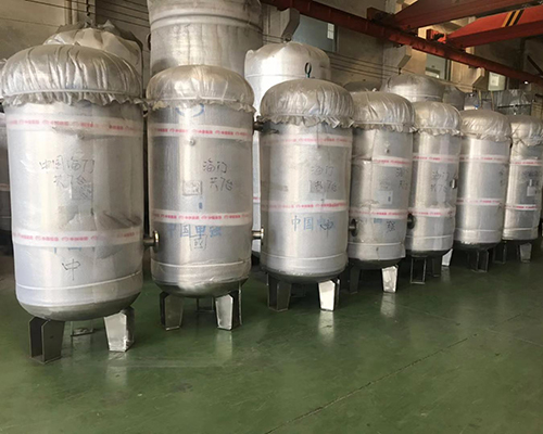 張家港專業(yè)臥式儲氣罐價格
