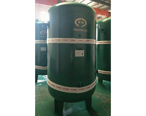 宜興專業(yè)臥式碳鋼儲氣罐生產(chǎn)廠家